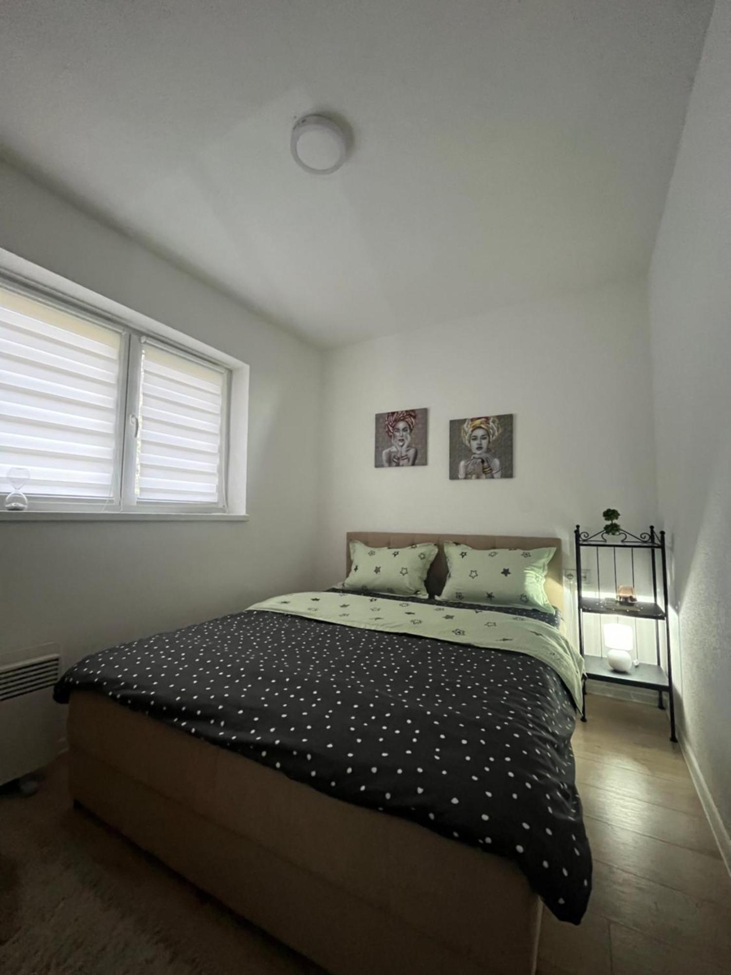 Stan Na Dan Flora Nevesinje Apartment Bagian luar foto